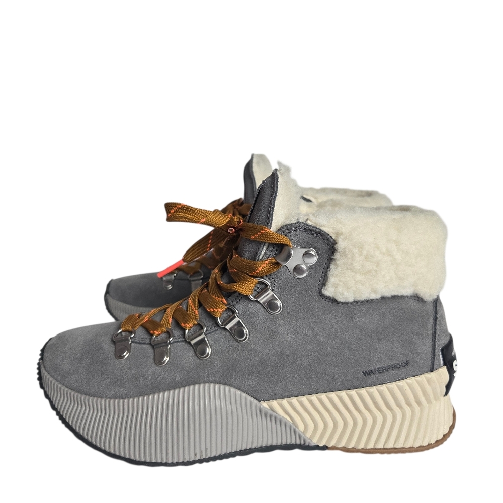 SOREL Out N About III Conquest Waterproof Boots Quarry/Fawn